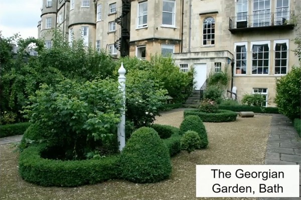 Georgian Garden Bath